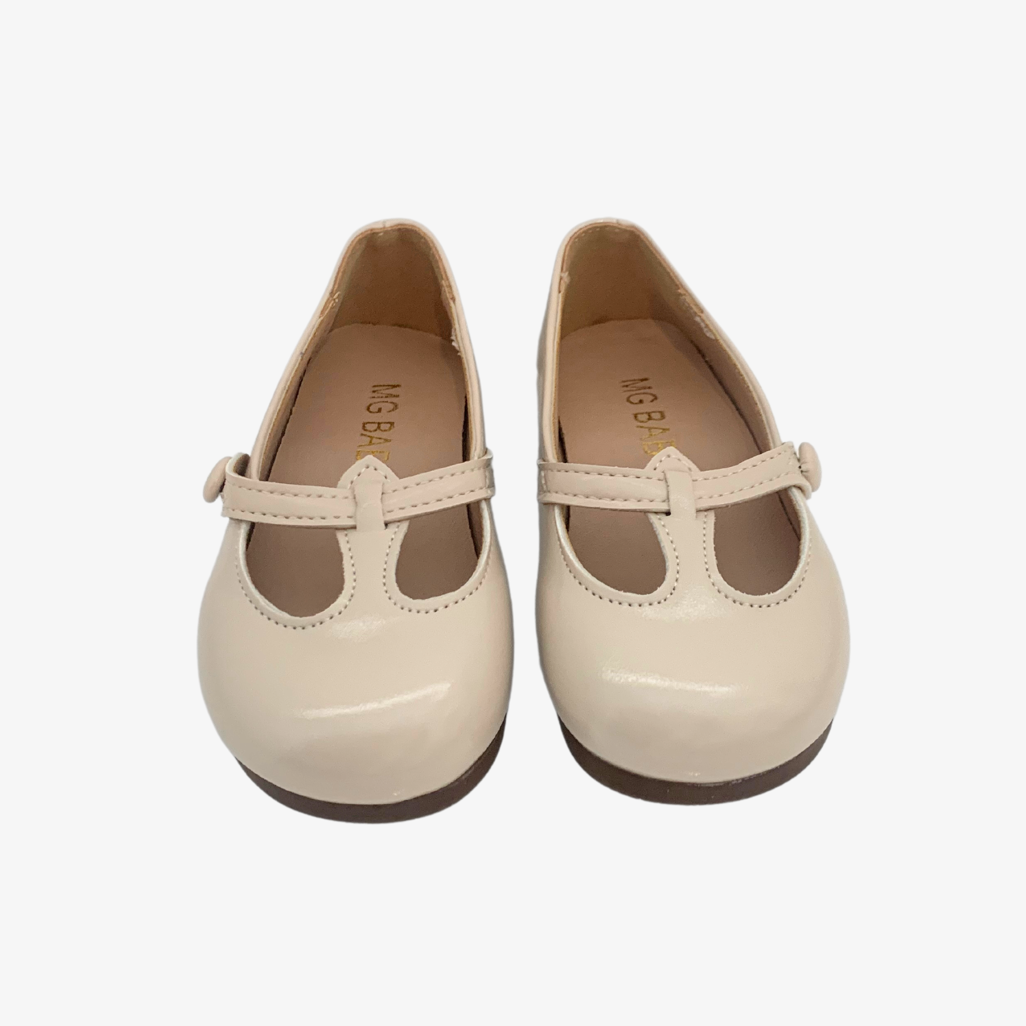 Cream vintage shoes deals