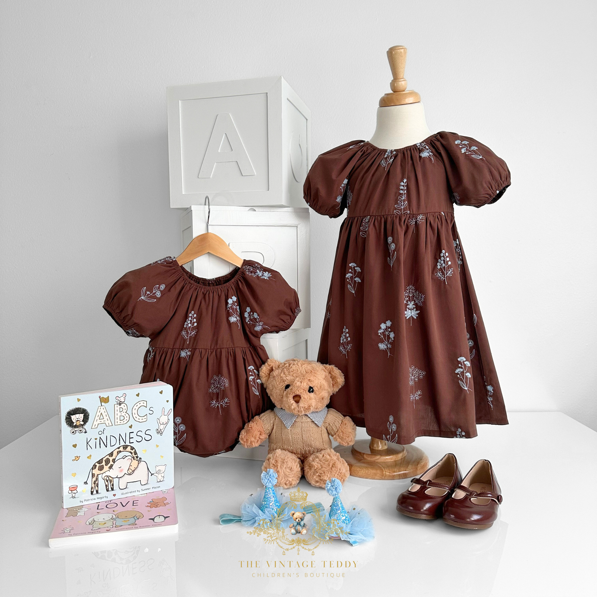 Girls Embroidered Dress Floral Brown & Baby Blue 3T Girls Embroidered Dress Floral Brown & Baby Blue 3T